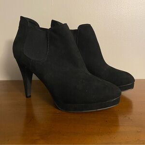 SIZE 9 WIDE Black Ankle boot